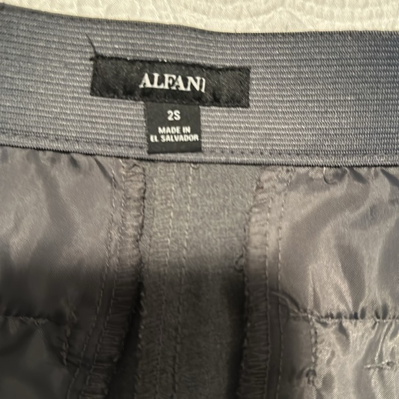 Alfani Gray Slacks Sz 2S EUC - Picture 6 of 8